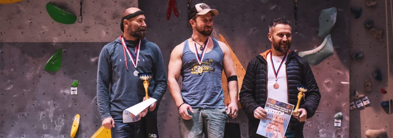 Bronz ve sportovním lezení