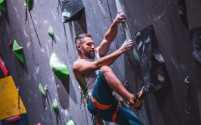 Bronz ve sportovním lezení