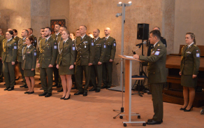 Slavnostní nástup Velitelství Vojenské police Tábor