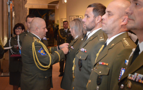 Slavnostní nástup Velitelství Vojenské police Tábor