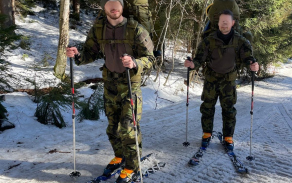 Vojenská policie trénovala přesuny na sněhu a ledu