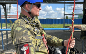 Výcvik vojenského lezení prověřil připravenost příslušníků Vojenské policie