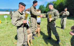 Mistrovství ve výkonu psovodů a služebních psů ve speciální kynologii Vojenské policie Slovenské republiky
