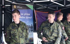 Vojenská policie na Dni pozemního vojska Bahna 2026: moderní technika a dynamické ukázky