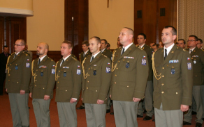 166.jpg