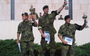 203.jpg