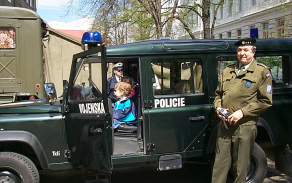 p0000121.jpg