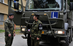 Výcvik v Autoškole Vojenské policie