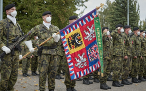 2021 Slavnostní nástup k 30. výročí založení Vojenské policie