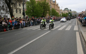 Doprovod vozidel ozbrojených sil