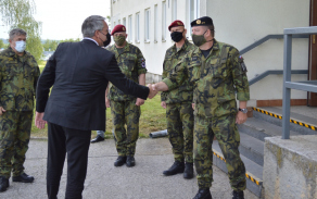 2020 Návštěva premiéra v posádce Tábor